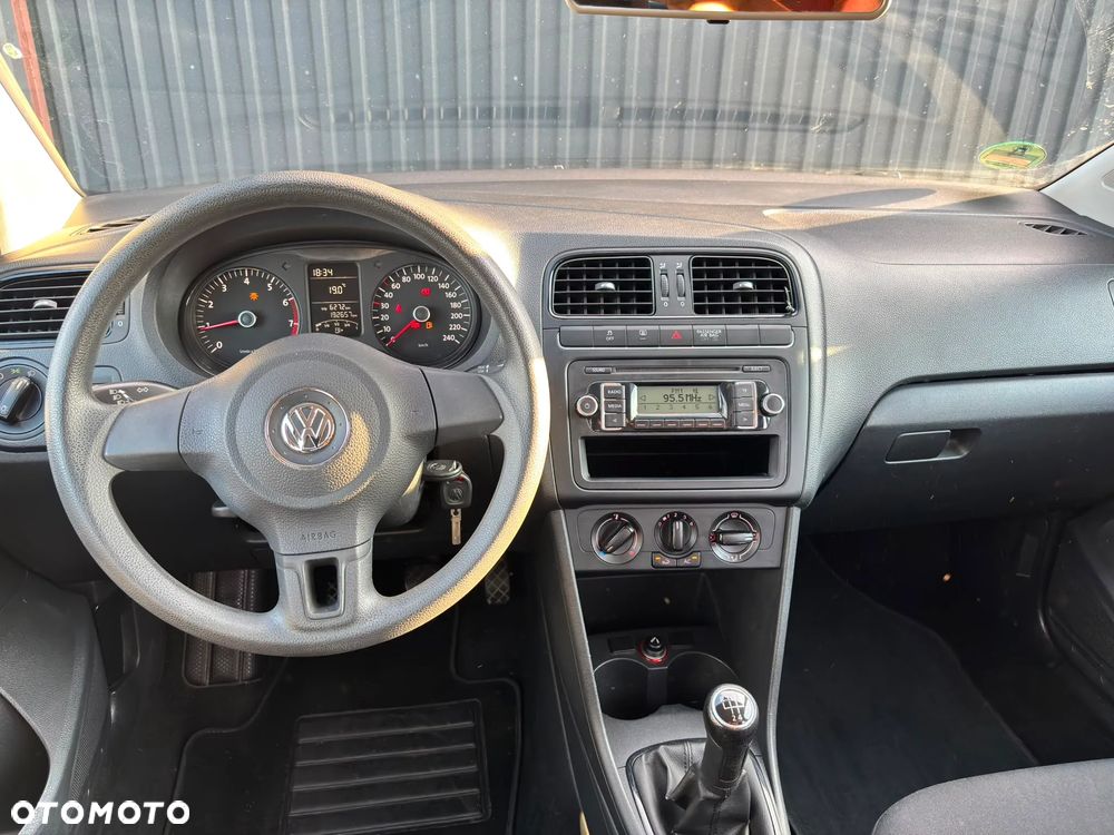 Volkswagen Polo 1.2 Tour Edition - 15