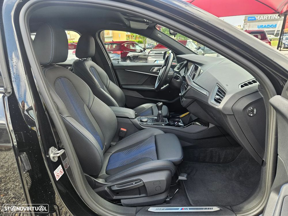 BMW 116 d Pack Desportivo M - 13