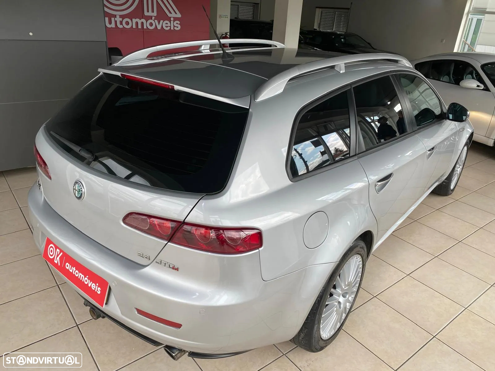 Alfa Romeo 159 Sportwagon 2.4 JTDm 20V Q-Tronic Sportiva - 4