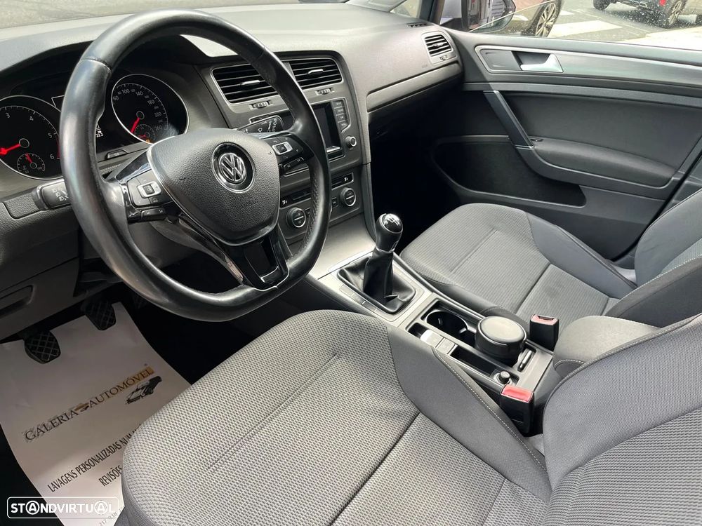 VW Golf Variant 1.6 TDi Confortline - 7