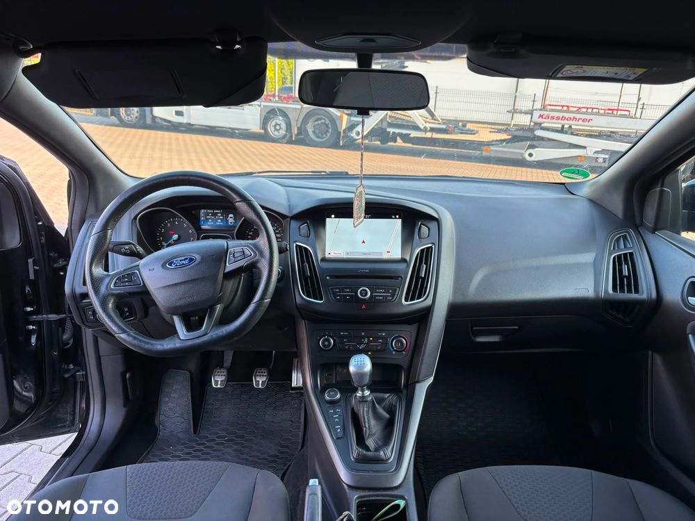 Ford Focus 1.0 EcoBoost ST-Line ASS - 5