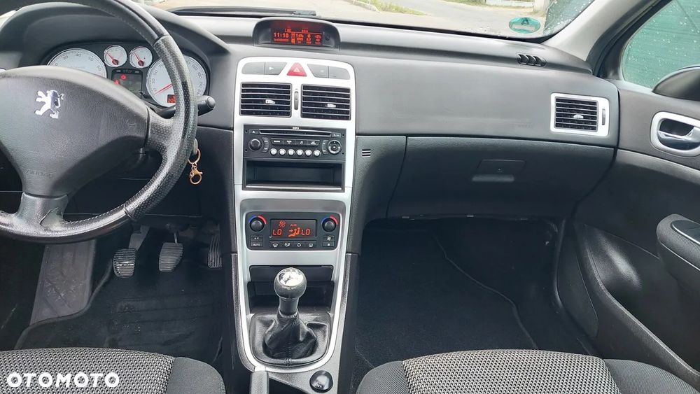 Peugeot 307 - 8