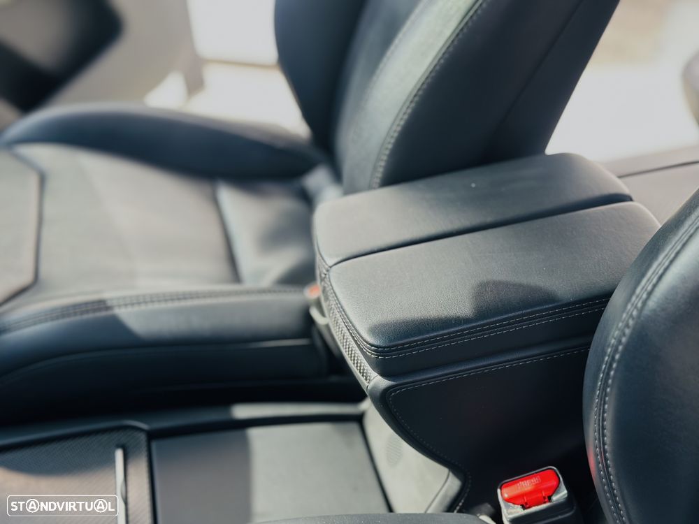 Tesla Model X 100D — fotografia 11