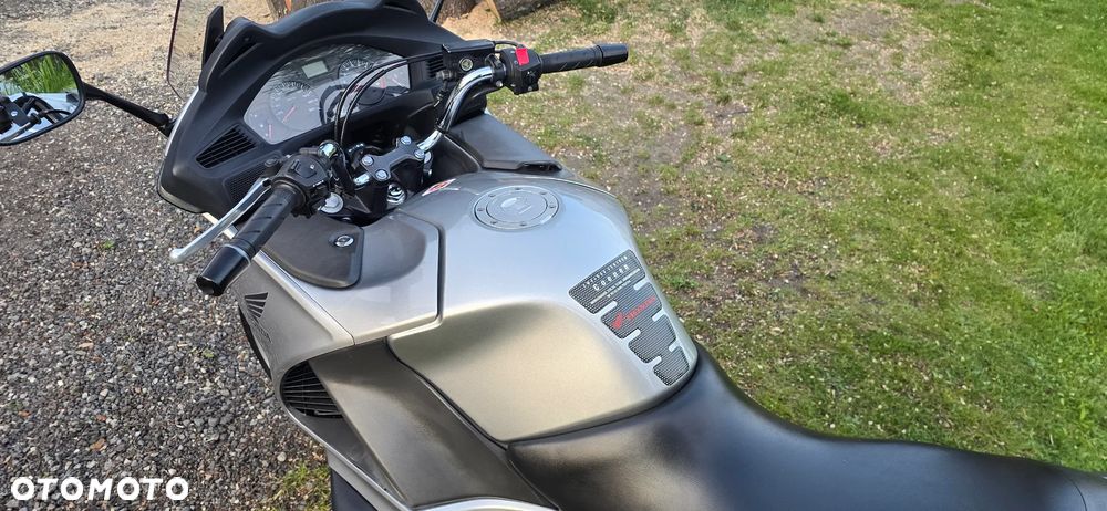 Honda Deauville - 13