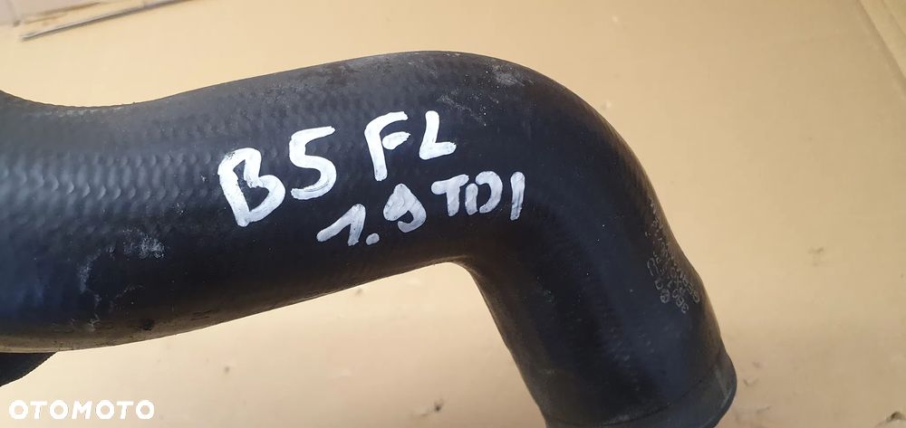 Przewód wąż rura intercoolera VW Passat B5 FL 1.9 TDI - 8