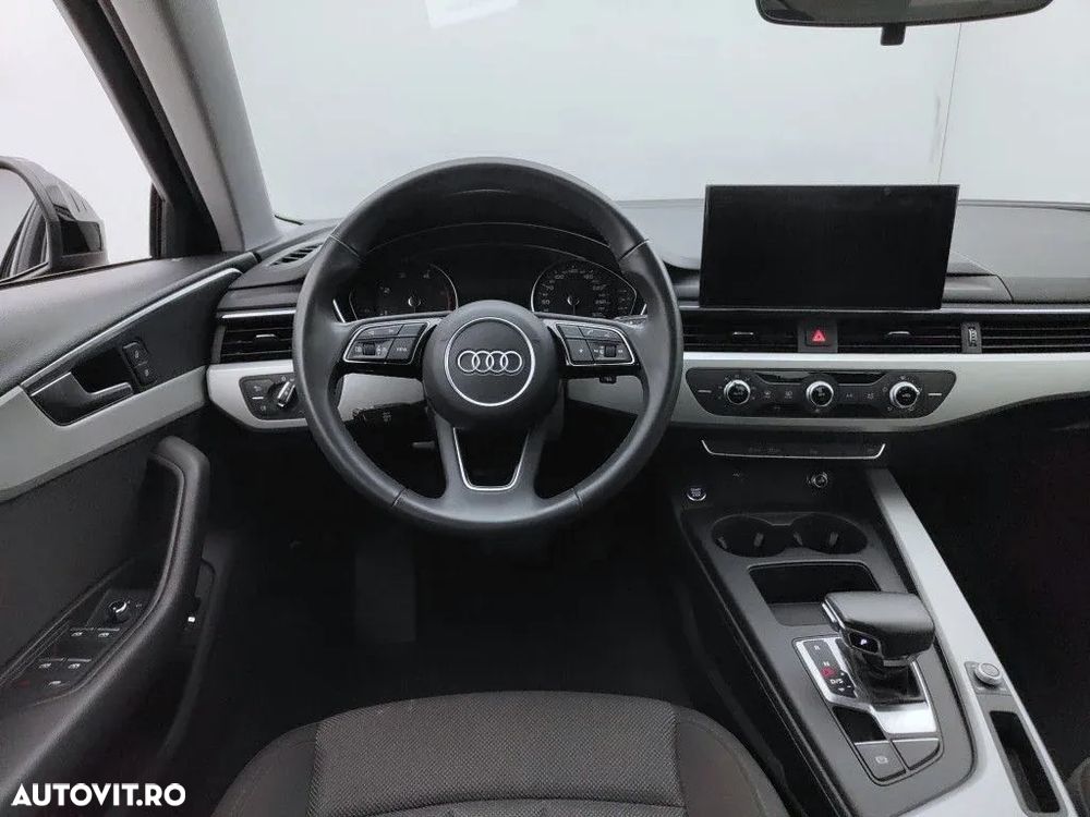 Audi A4 Limuzina 30 TDI S tronic advanced - 7