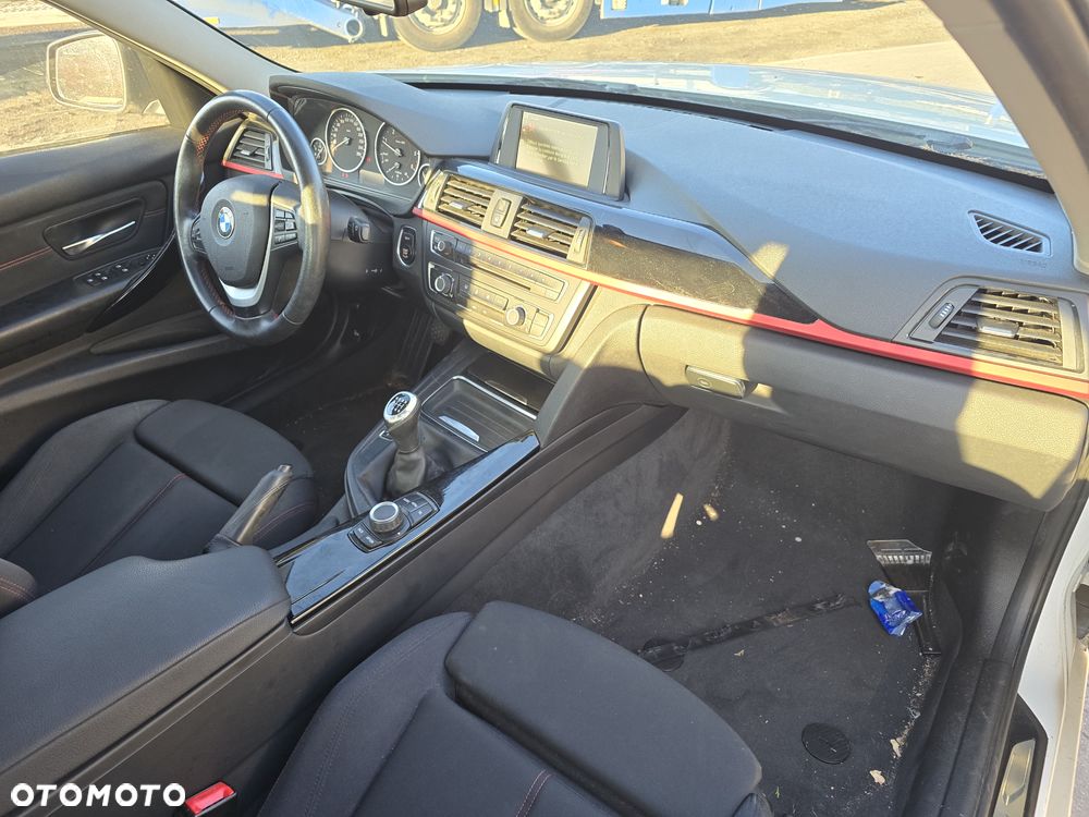 BMW Seria 3 316d M Sport - 27