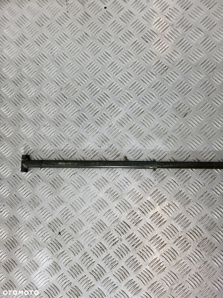 Mitsubishi L200 IV Pręt Lewarka Koła Zapasowego - 3