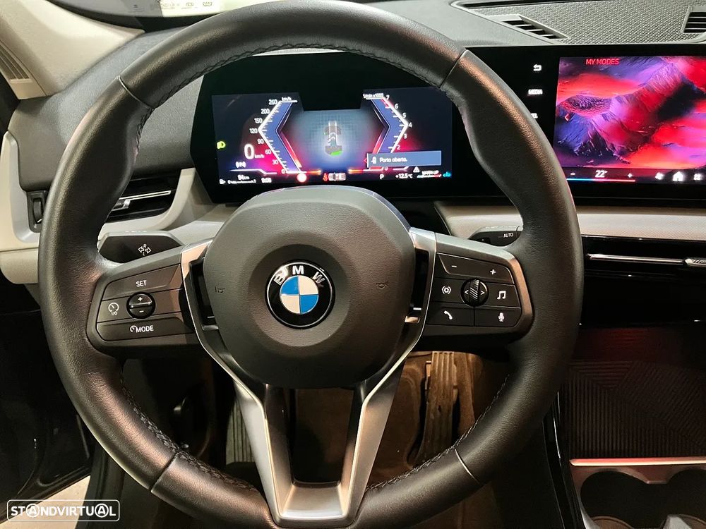 BMW X1 sDrive18i - 36