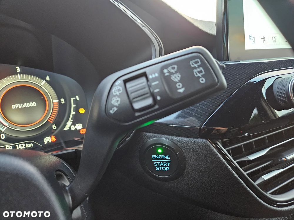Ford Kuga 2.0 EcoBlue Hybrid ST-LINE X - 24