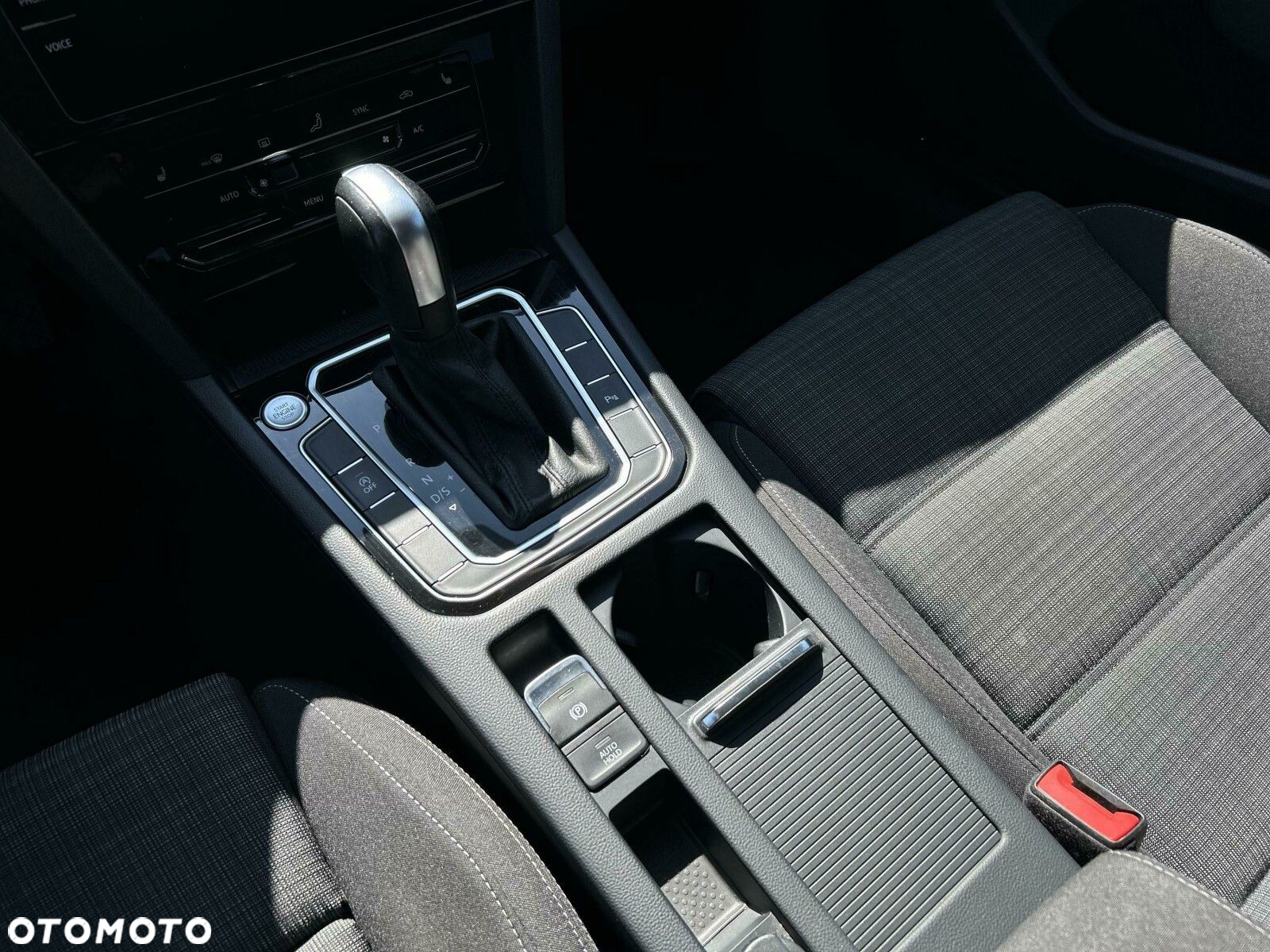 Volkswagen Passat 2.0 TSI Business DSG - 15