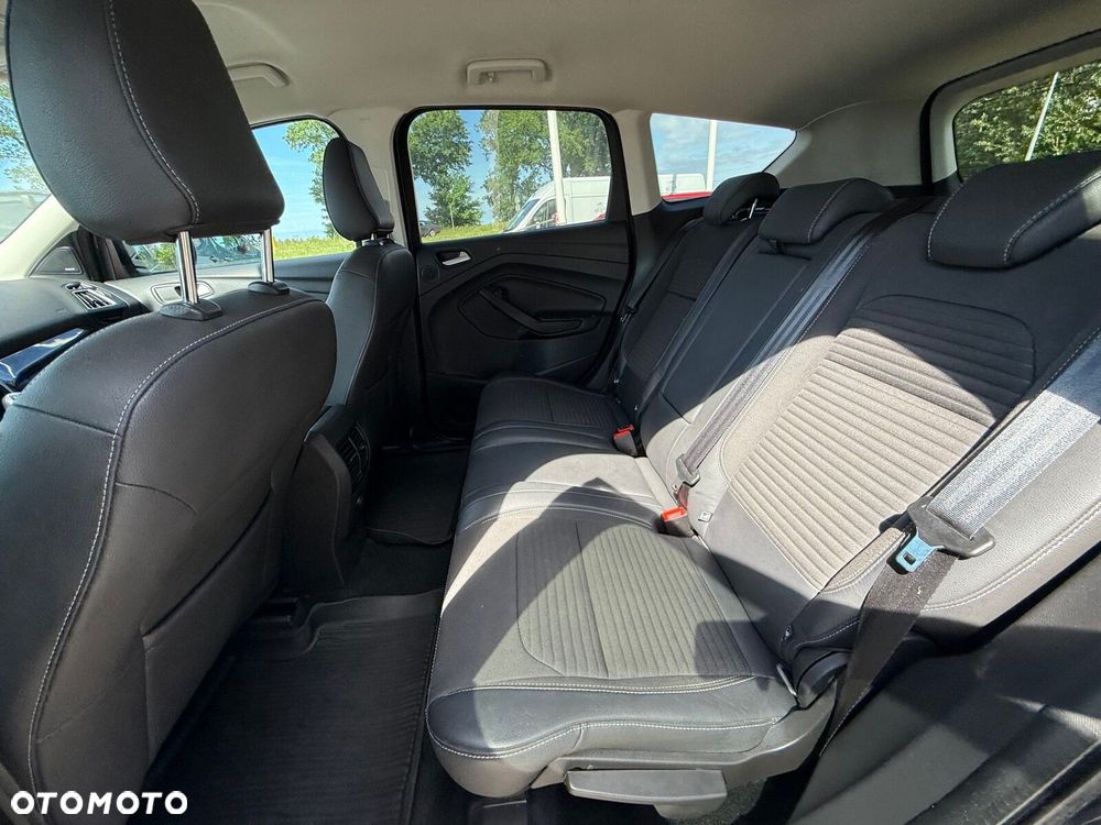 Ford Kuga 1.5 EcoBoost FWD Titanium ASS GPF - 11