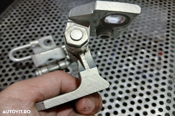 SET BALAMALE USA SPATE DREAPTA 1K4833412 1K9833402C A046575 1K4833412 - 4