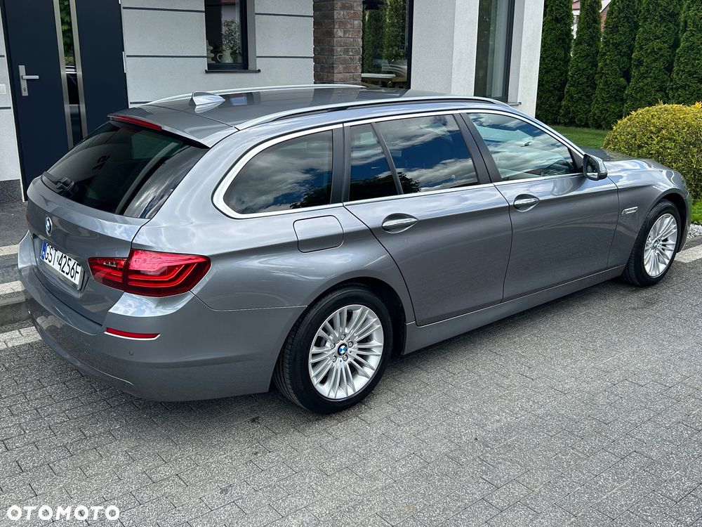 BMW Seria 5 520d xDrive - 17