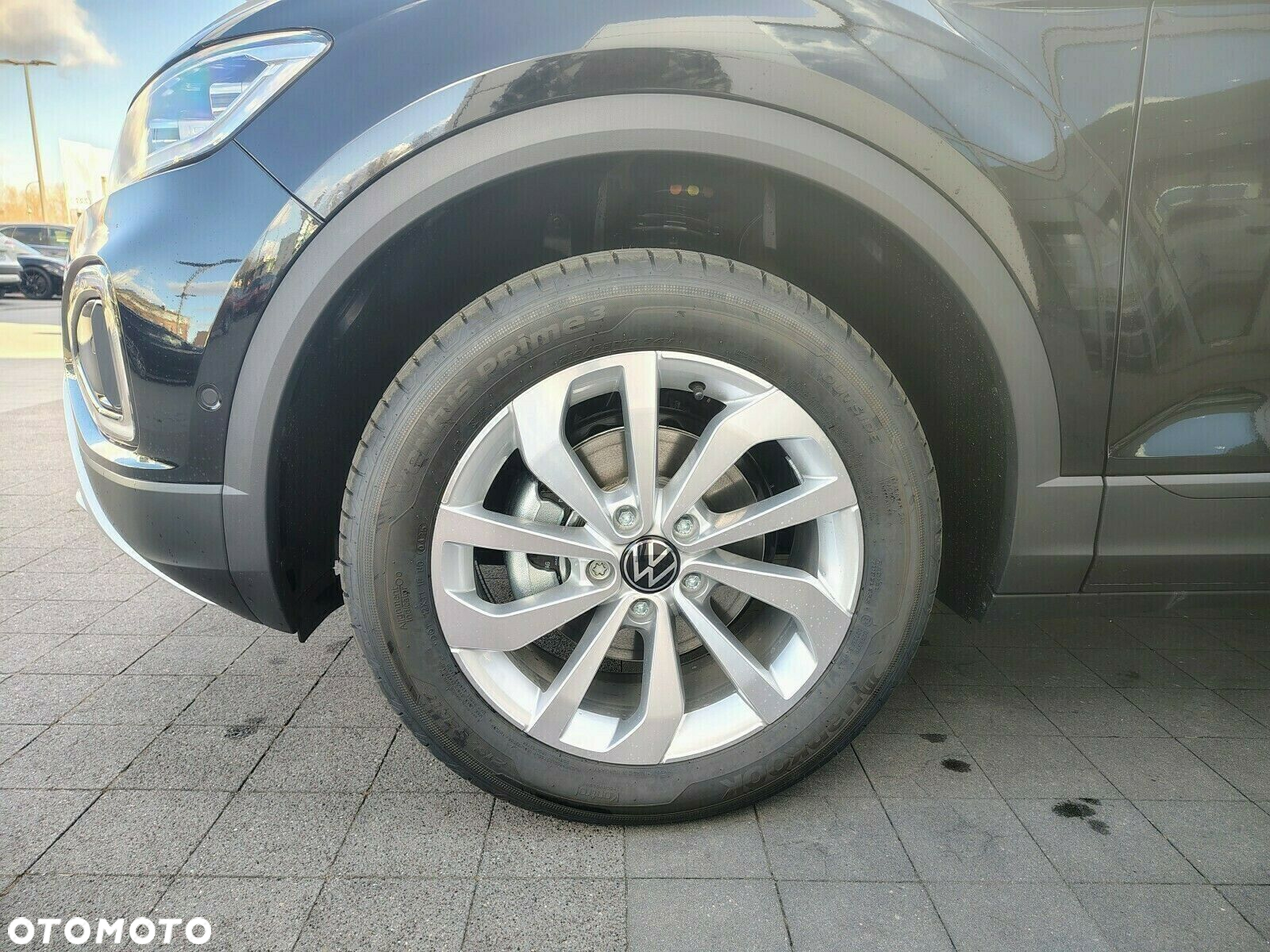 Volkswagen T-Roc - 9