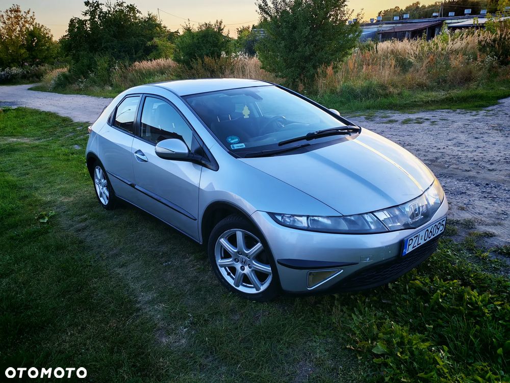 Honda Civic 2.2i-CTDi Comfort - 1