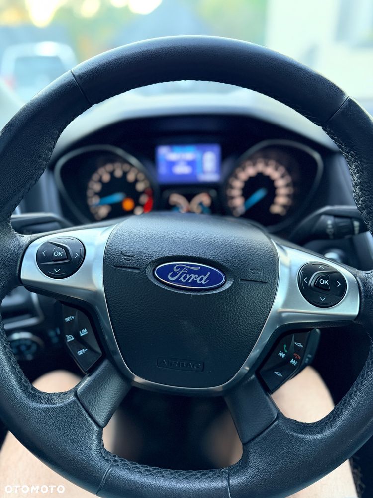 Ford Focus 1.6 Ti-VCT Platinium X - 27