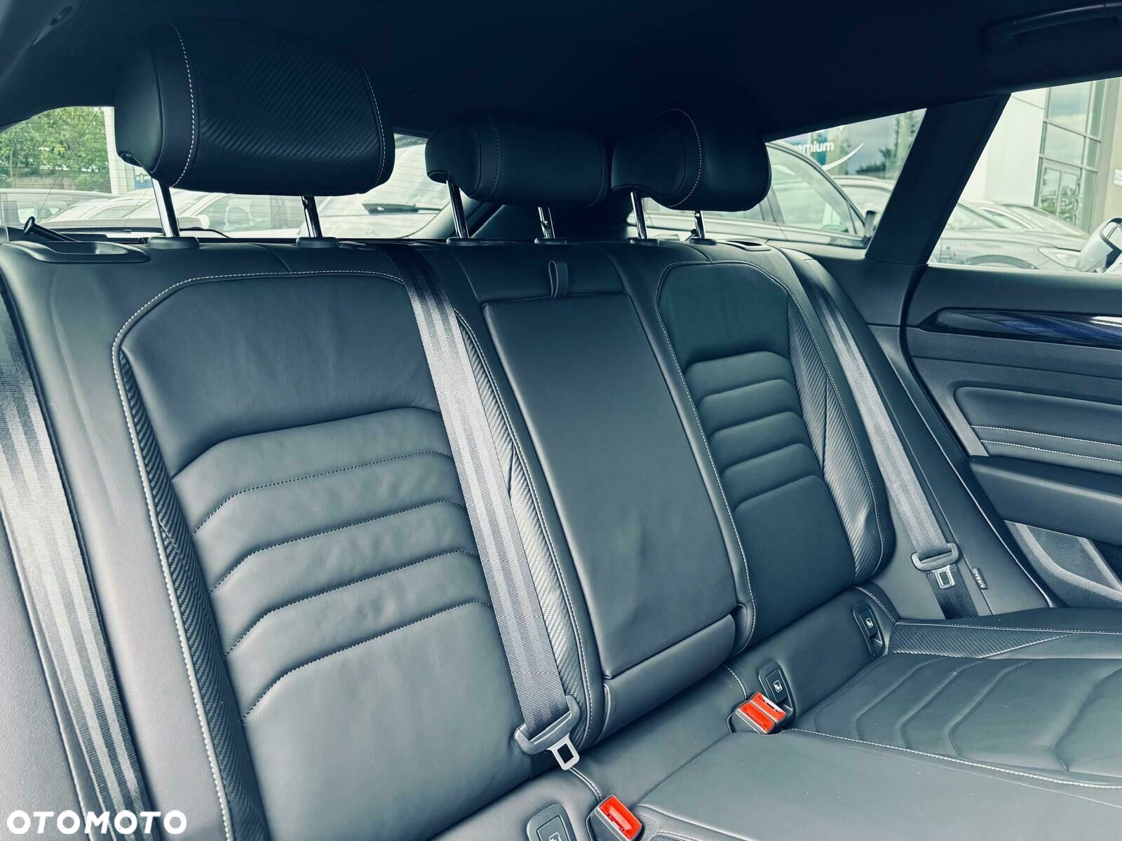 Volkswagen Arteon 2.0 TSI R-Line DSG - 21