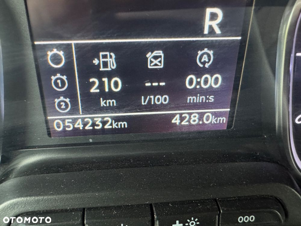 Peugeot Traveller L2 2.0 EAT8 Allure - 21
