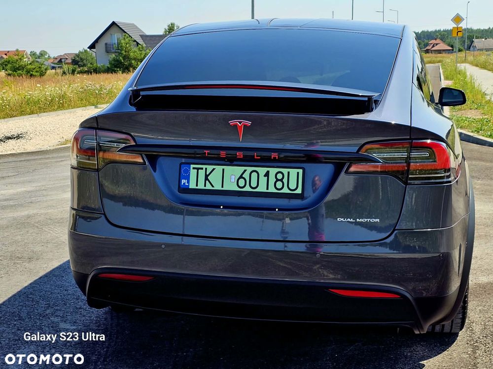 Tesla Model X 2020 photo 2