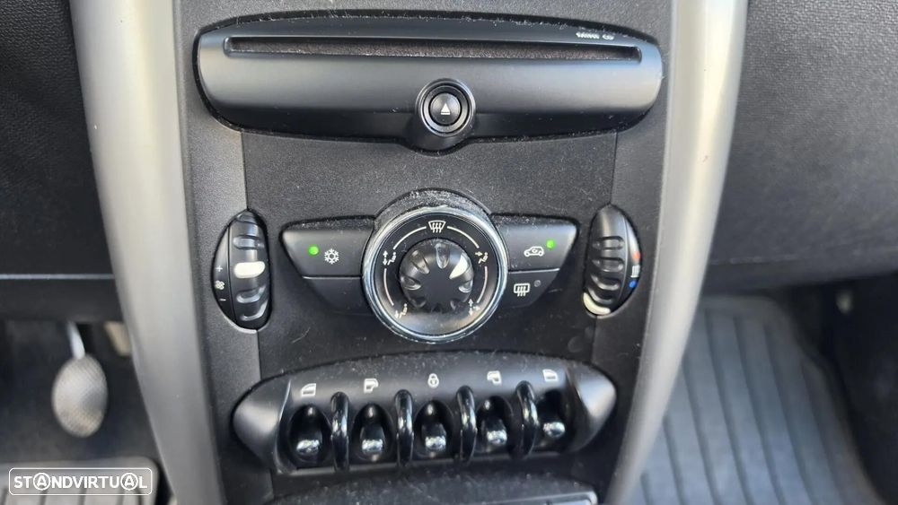 MINI Countryman Cooper D - 12