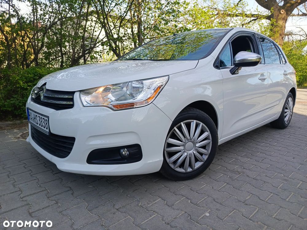 Citroën C4 e-HDi 115 Selection - 1