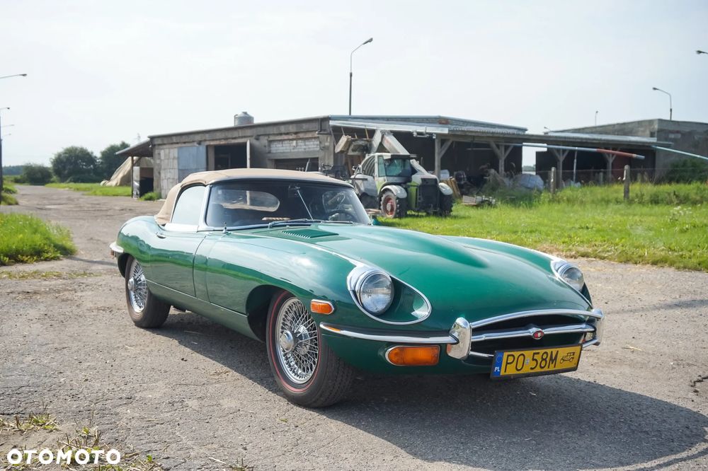 Jaguar E-Type - 3
