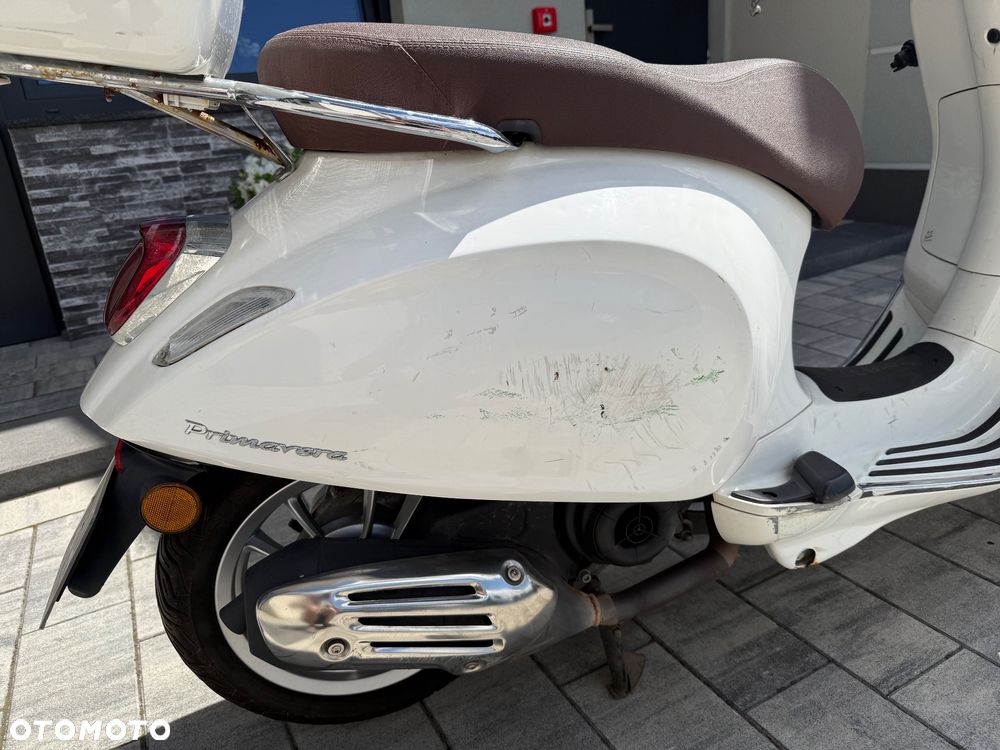 Piaggio Vespa - 10