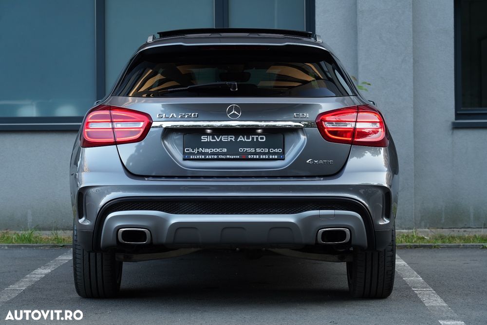 Mercedes-Benz GLA 220 d 4MATIC 7G-DCT AMG Line - 30