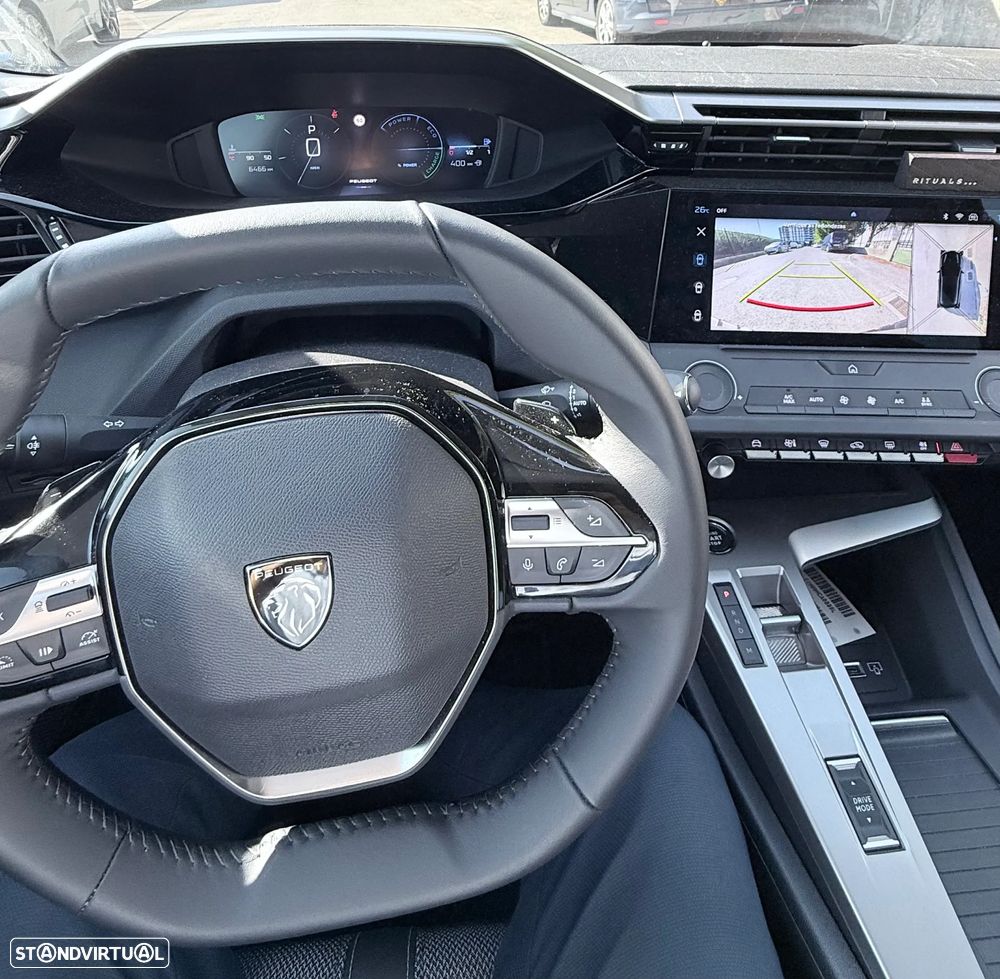 Peugeot 308 1.2 Hybrid Allure e-DCS6 - 13