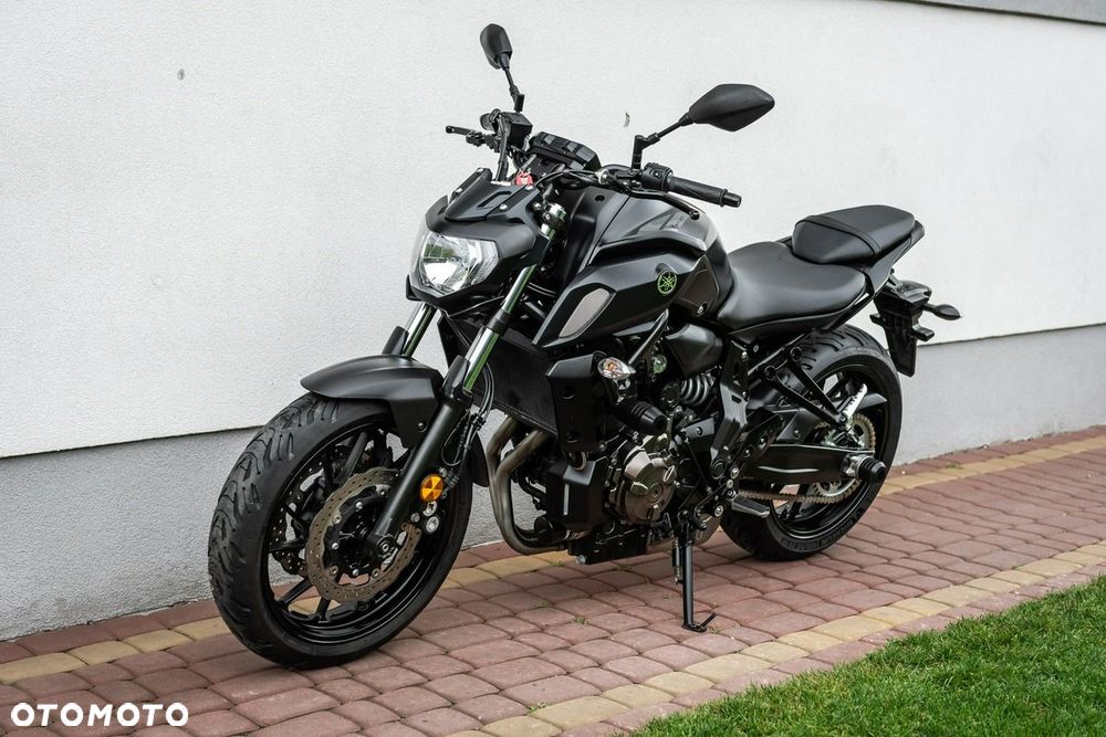 Yamaha MT - 10