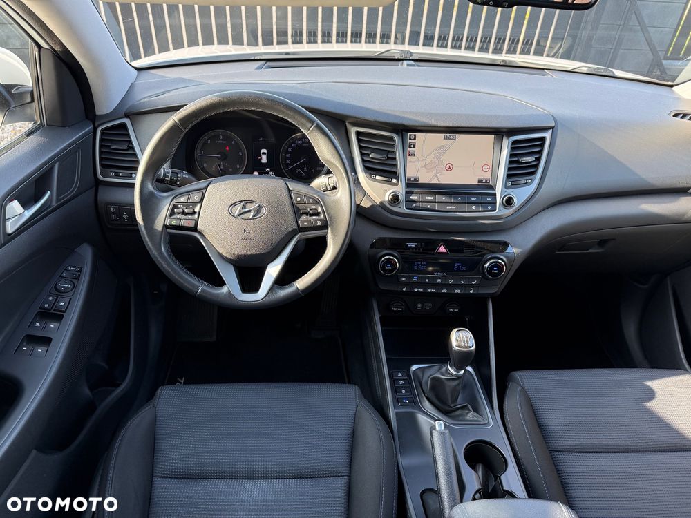 Hyundai Tucson 2.0 CRDI 2WD Style - 19