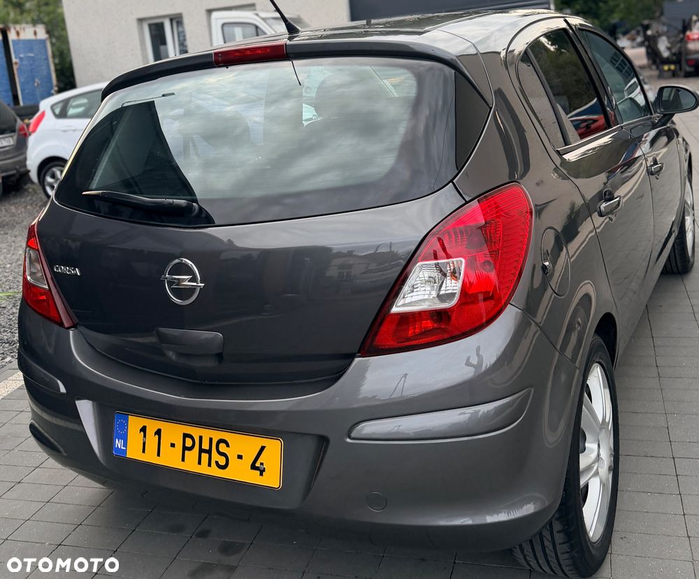 Opel Corsa 1.4 16V Color Elegance - 17