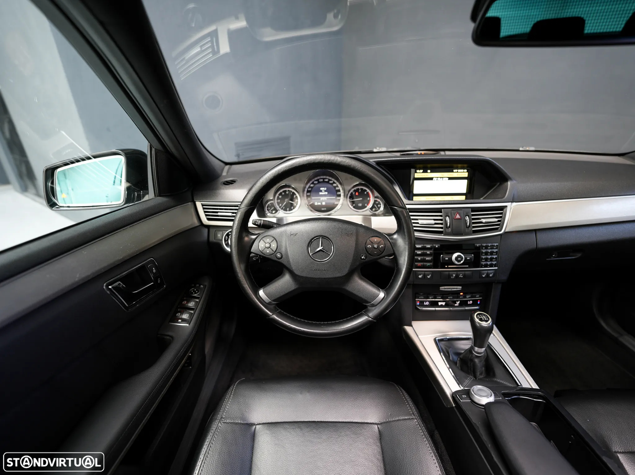 Mercedes-Benz E 250 CDi Avantgarde BlueEfficiency - 18