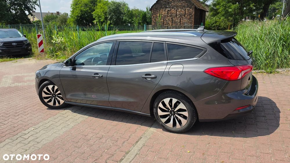 Ford Focus SW 2.0 TDCi Titanium ASS - 36