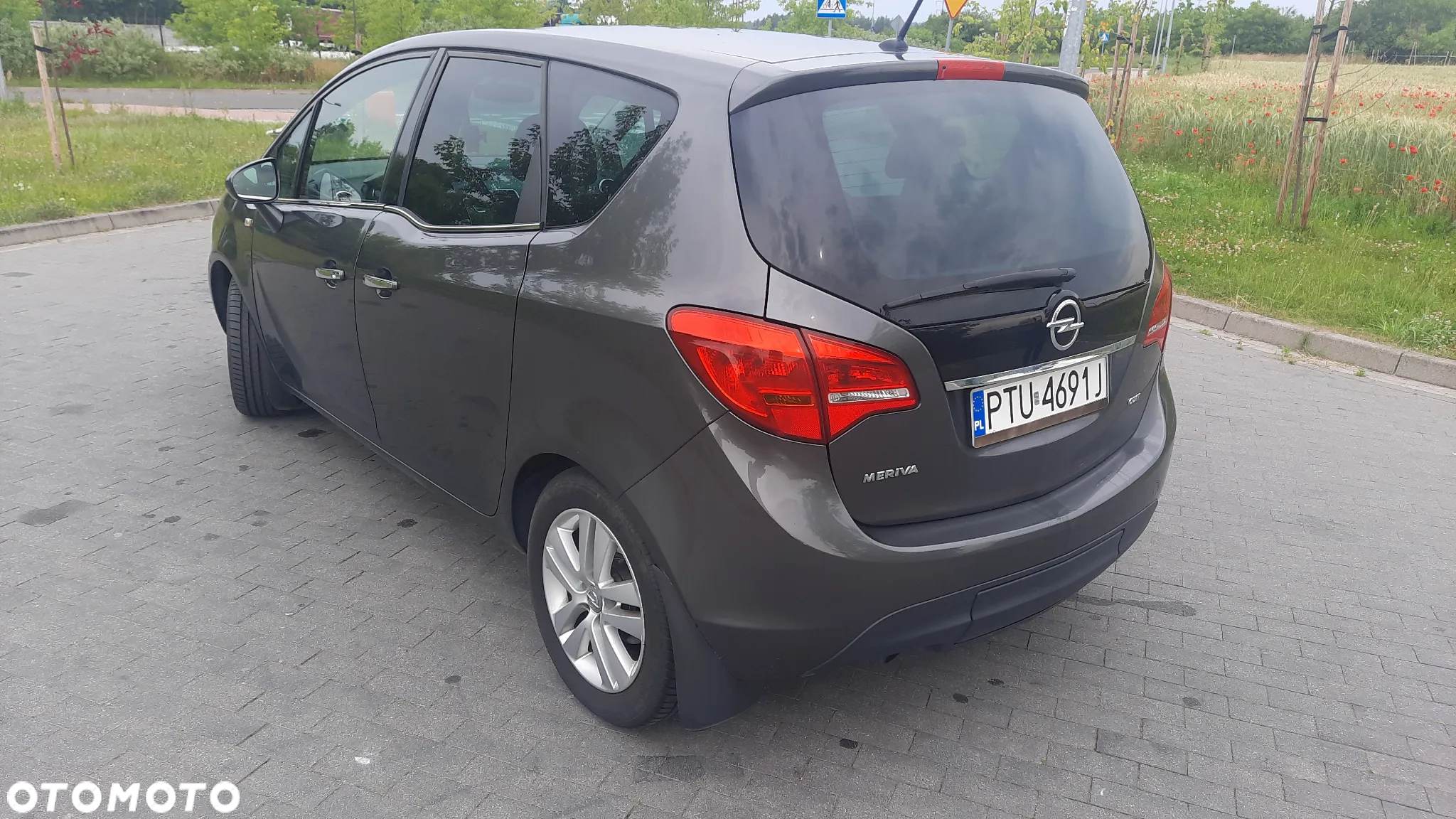 Opel Meriva 1.7 CDTI Cosmo ActiveSelect - 2