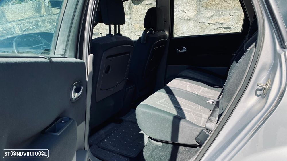 Renault Scénic 1.5 dCi Confort - 15
