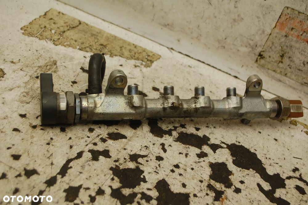 LISTWA WTRYSKOWA + CZUJNIKI 03L130089P 2.0 TDI SKODA SUPERB II AUDI SEAT VW - 2