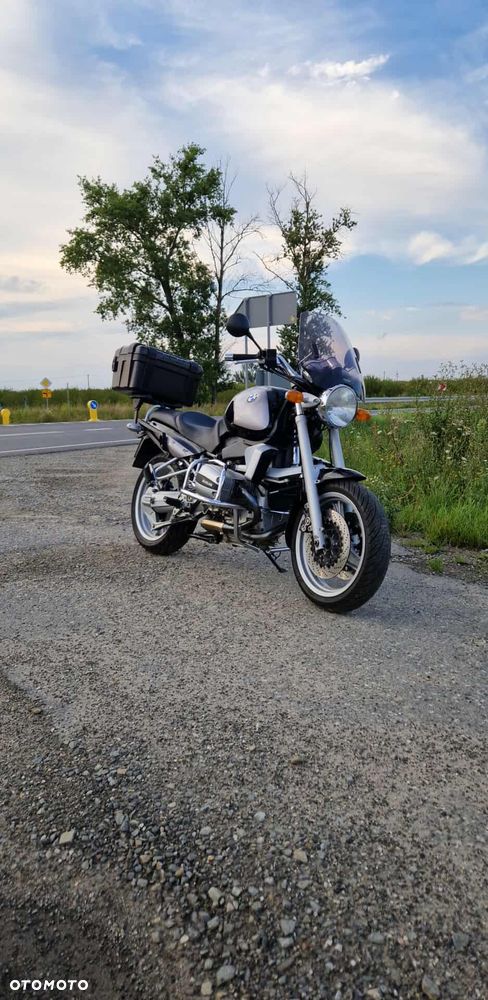 BMW R - 1