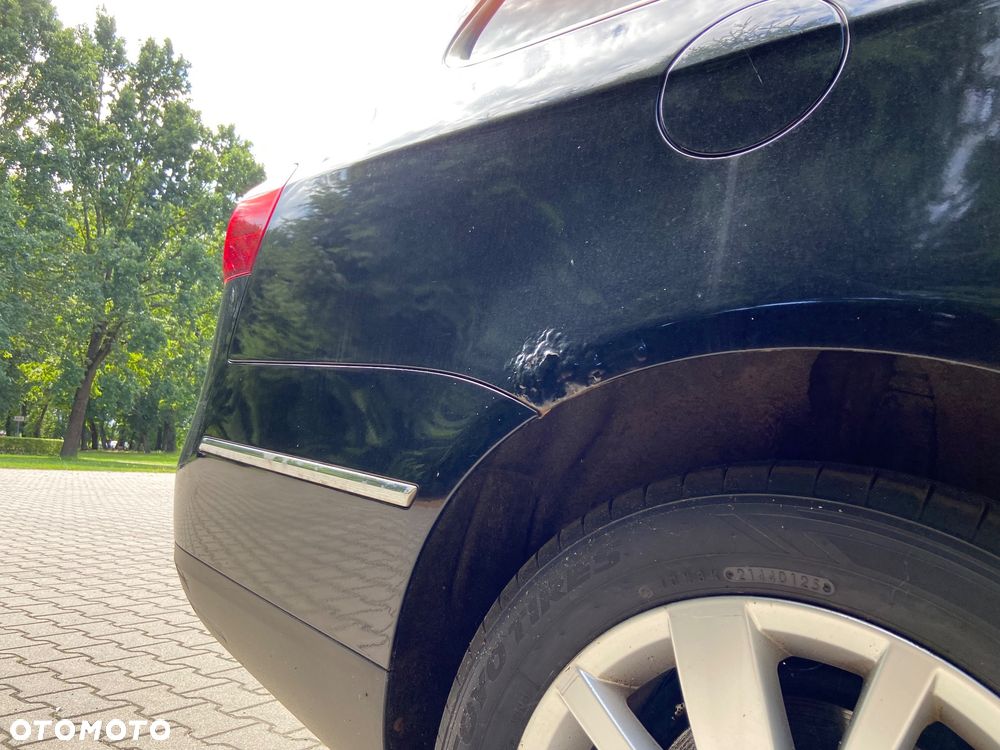 Volkswagen Passat 2.0 TDI DPF Highline - 14