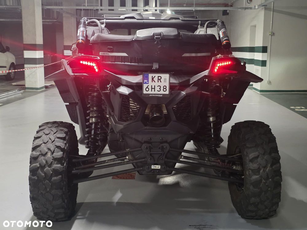 Can-Am Maverick - 4