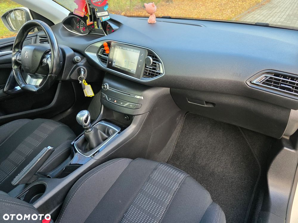 Peugeot 308 BlueHDi 120 Stop & Start Business-Line - 27