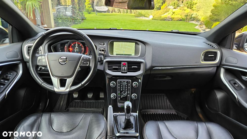 Volvo V40 Cross Country D2 Drive-E Summum - 17
