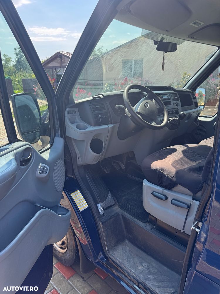 Ford Transit - 8