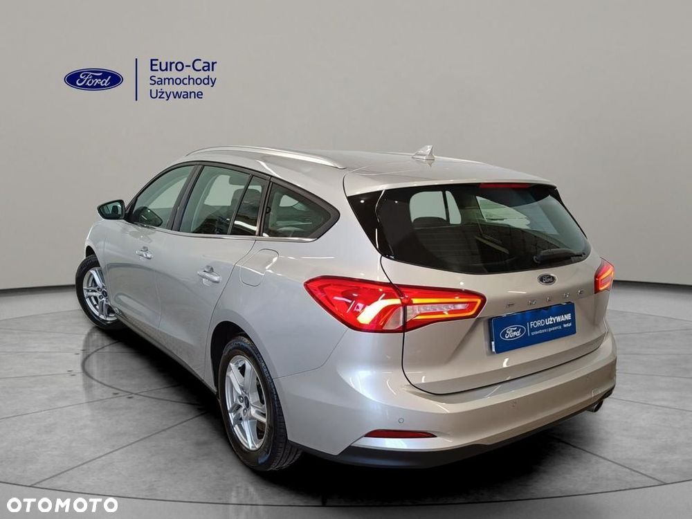 Ford Focus 2.0 EcoBlue STart-Stopp-System TITANIUM - 5