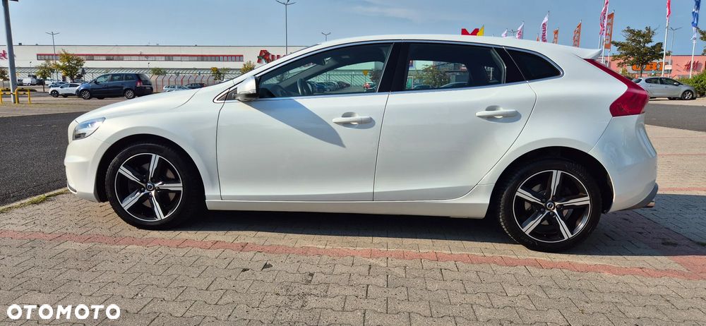 Volvo V40 T3 Drive-E R-Design Momentum - 7