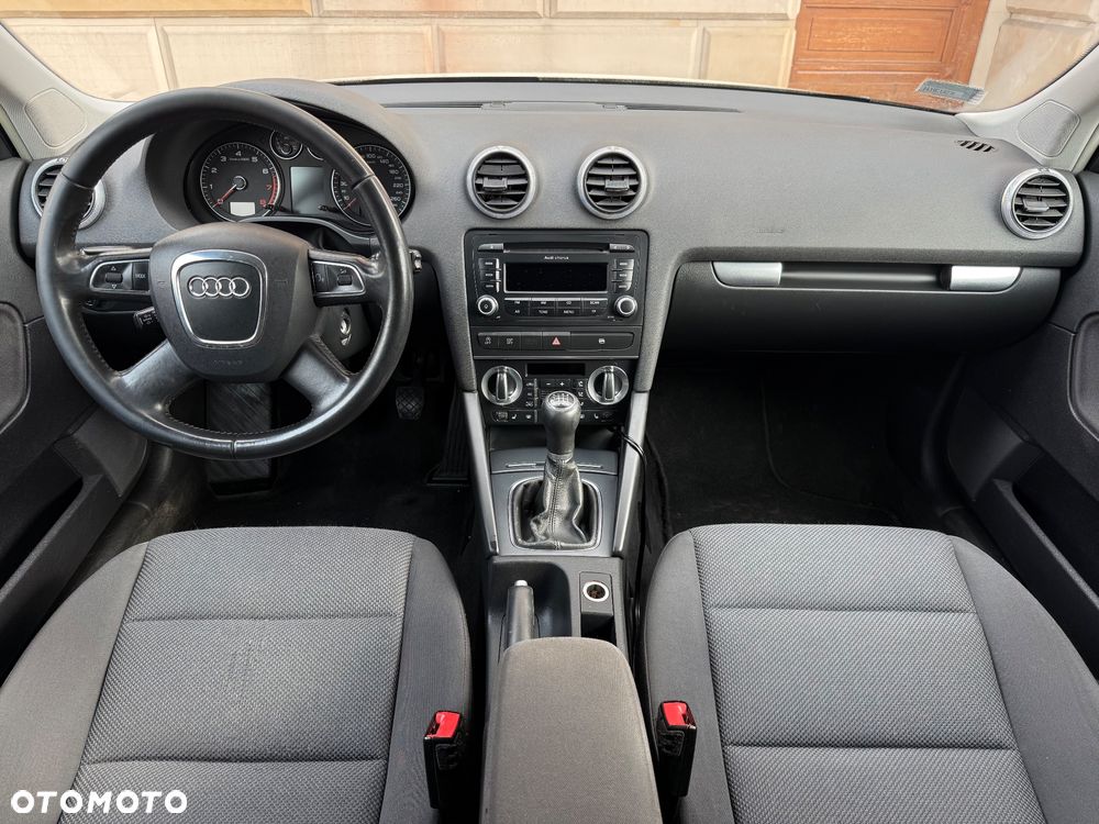 Audi A3 Sportback 1.4 TFSI Ambiente - 7