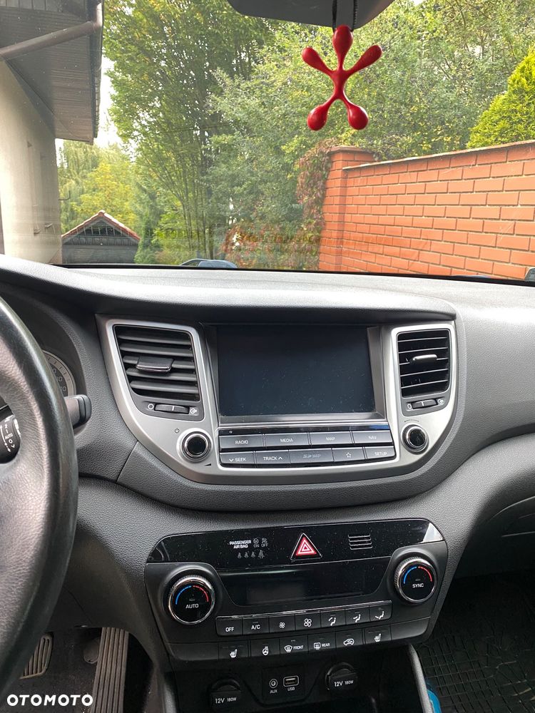 Hyundai Tucson 1.7 CRDI BlueDrive Comfort 2WD DCT - 23
