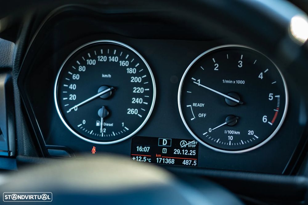 BMW 216 Active Tourer d Aut. Sport Line - 19