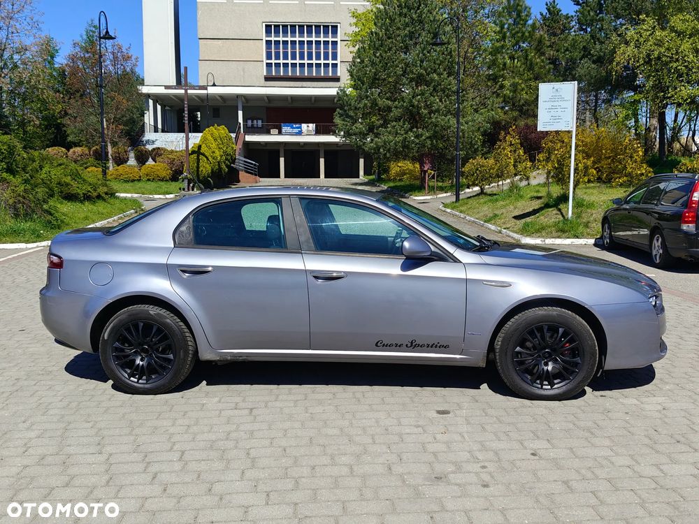 Alfa Romeo 159 1.9 JTDM 8V DPF - 5
